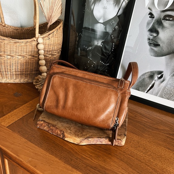 100% GENUINE LEATHER TAN SHOULDER BAG #0350 - Picture 9 of 15
